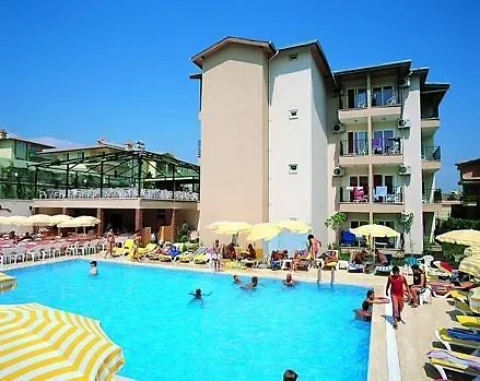 Hotel Dynasty