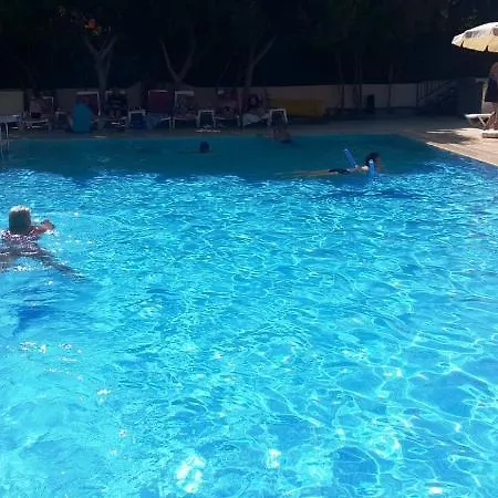 Hotel Dynasty 3*